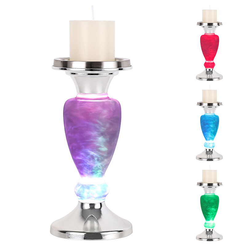 ဖယောင်းတိုင်ဖြင့် တိမ်ထူသောညအလင်းရောင်